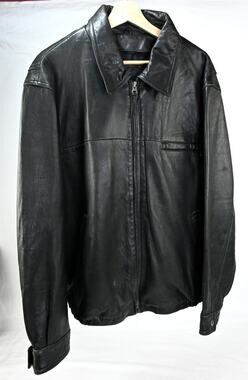Vintage American Classics Men's Black Leather Bomber Jacket 640629 XL